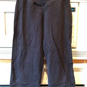 Body Wrappers Girls Stretch Capri/Crop Pants Black Girls Medium